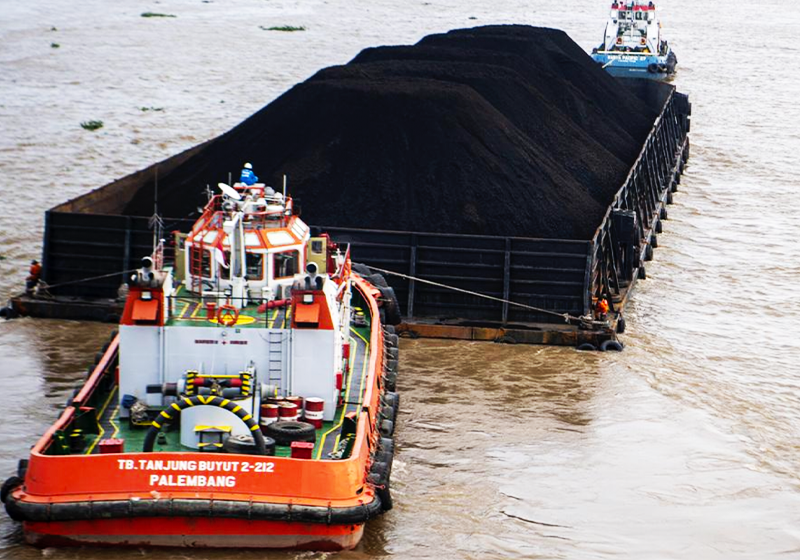 Tug & Badge